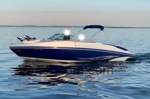 Rinker 246 Captiva Tekniset tiedot ja arvostelut